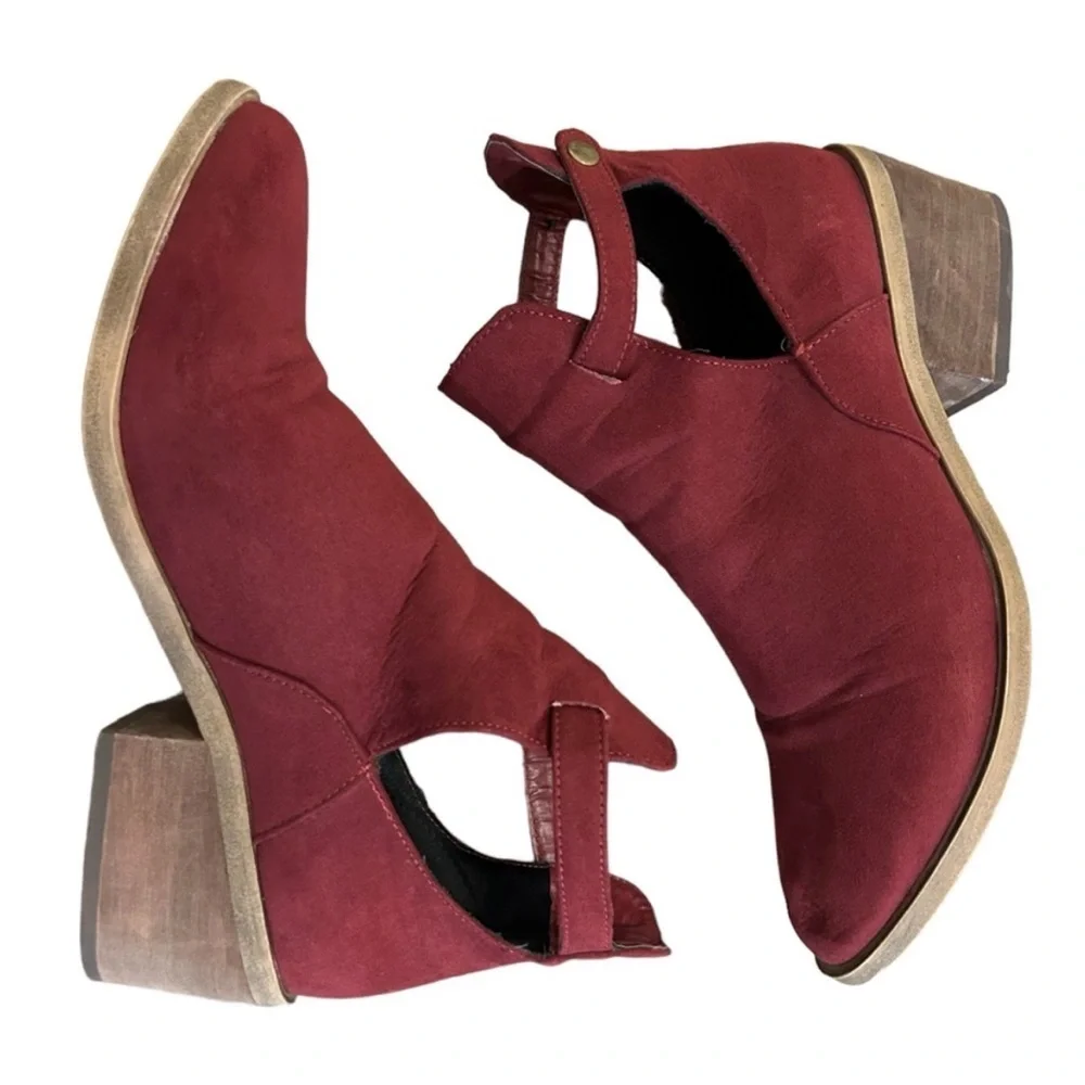 Women's burgundy booties with side snap size 6.5 - Picture 2 of 7